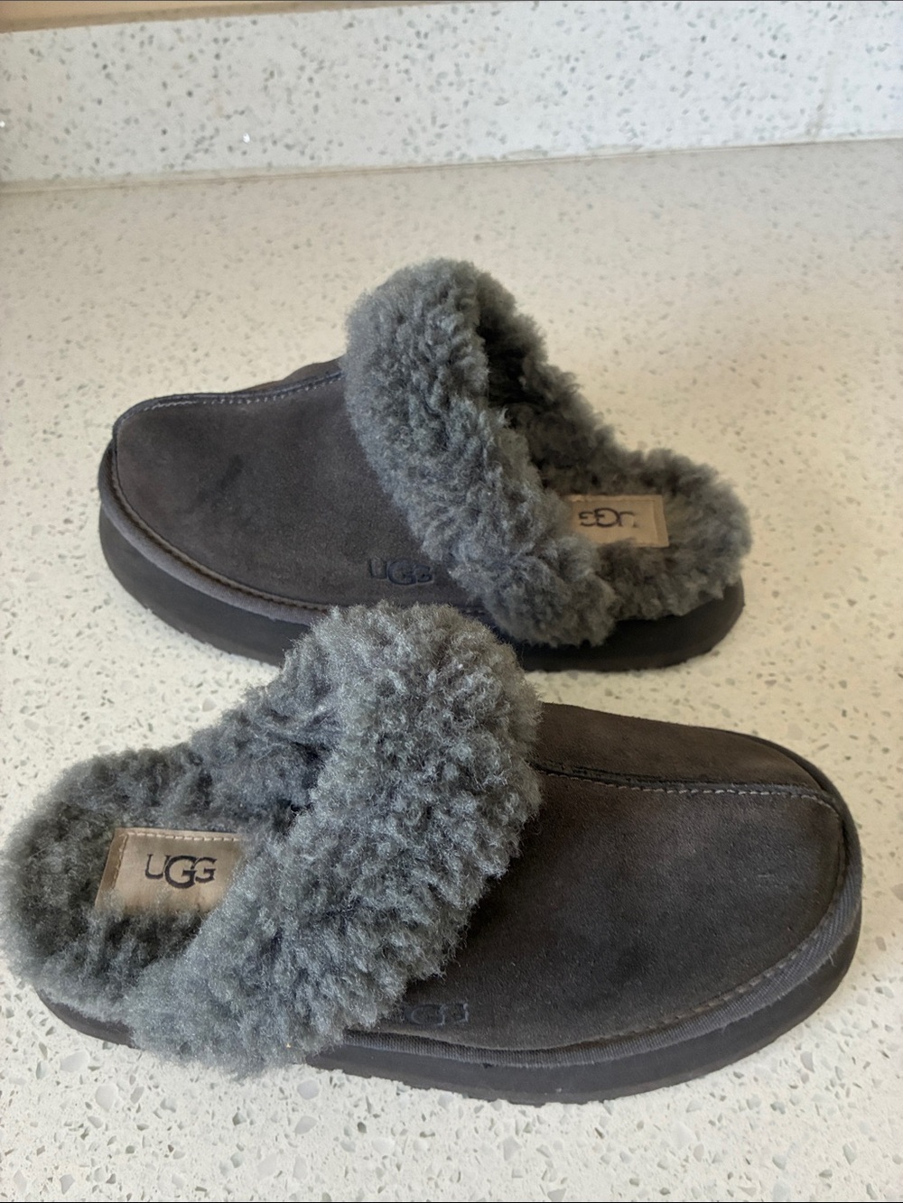 UGG Slippers - Picture 3 of 8